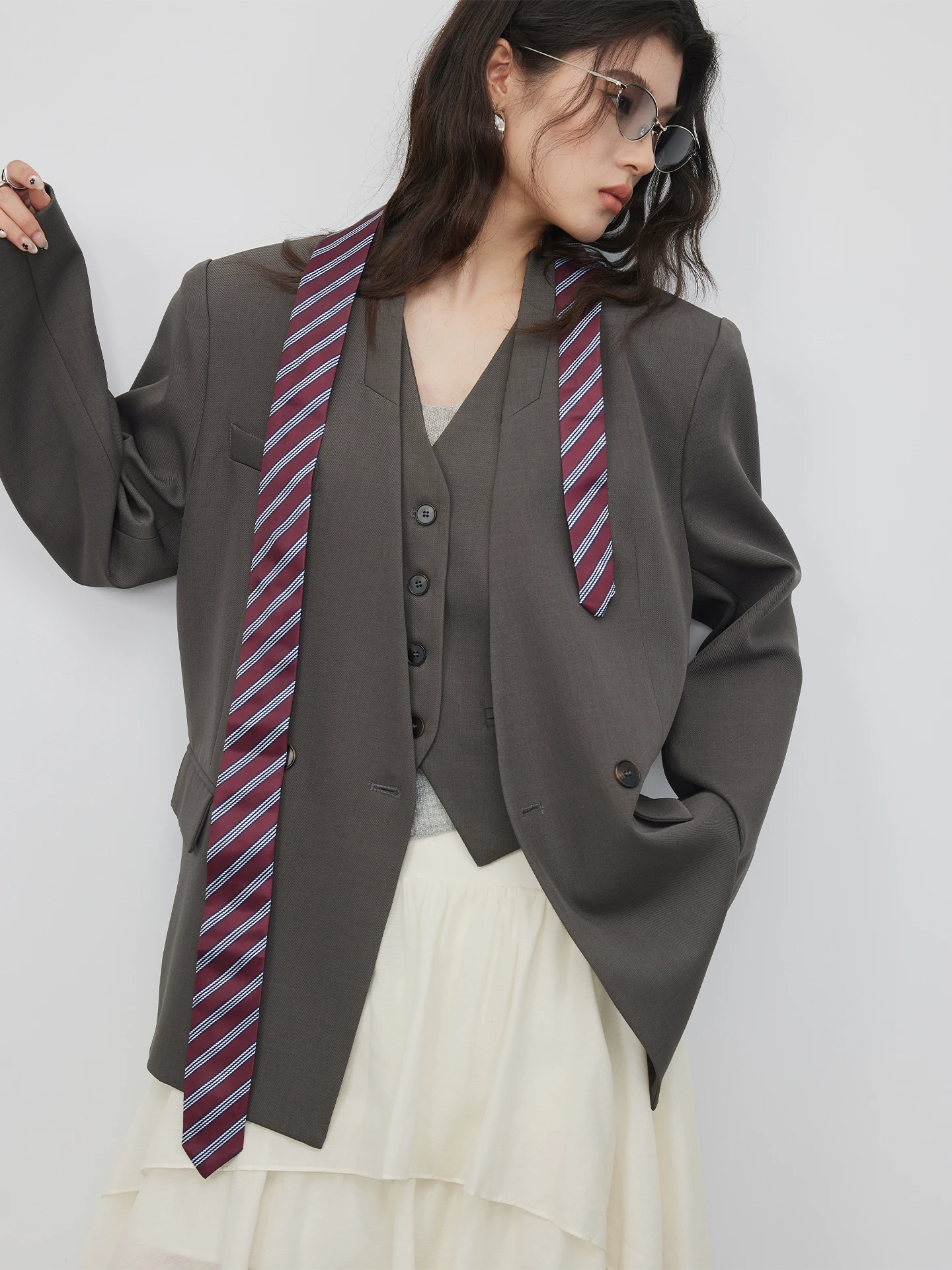 

Женский двубортный пиджак KEARA в корейском стиле, имитация двухслойного костюма, свободный крой оверсайз, для офиса, весенний сезон, полиэстер