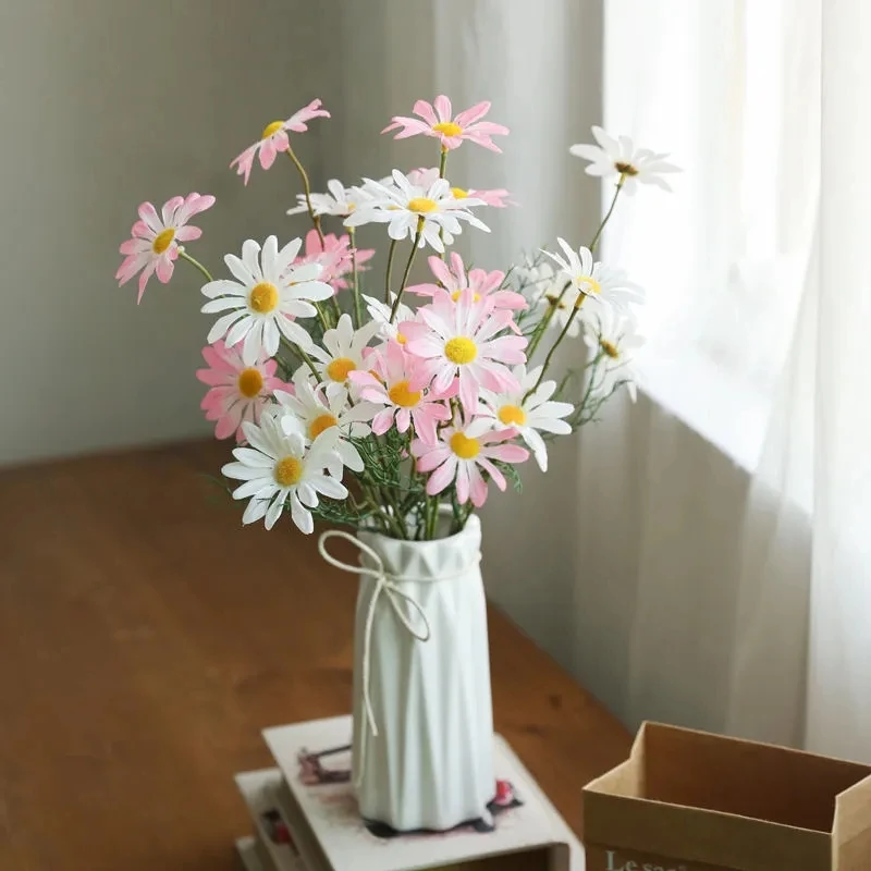 

Small Fresh Simulation Flower Daisy Living Room Restaurant Ornaments Fake Flower Festival Decor Bouquet Studio Shooting Props