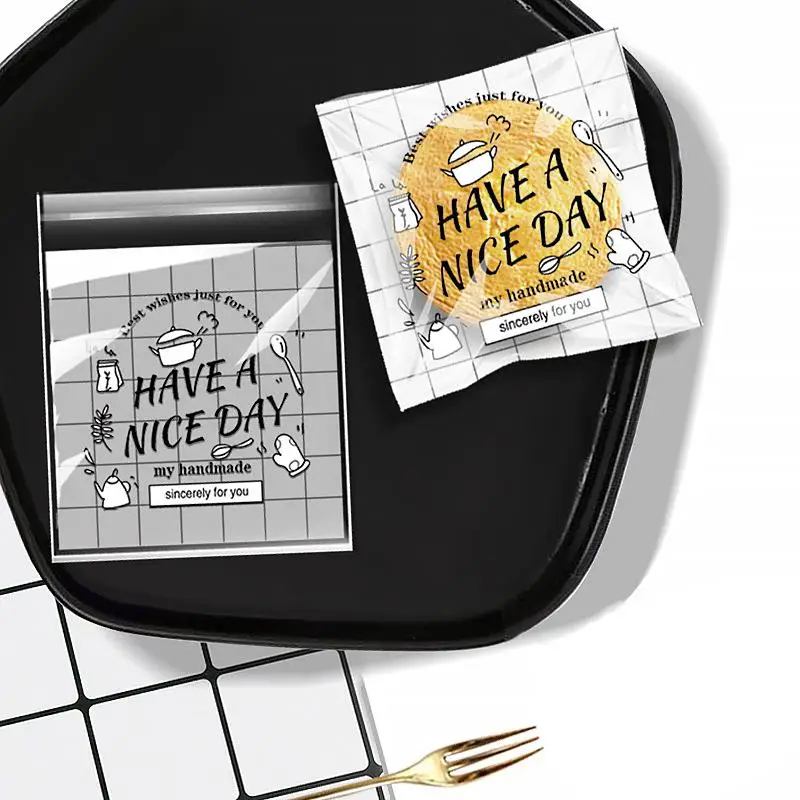 100 Stück selbstklebende Snack-Aufbewahrungsbeutel aus Kunststoff mit Cartoon-Tiermuster für Süßigkeiten, Kekse, Kekse, schöne Verpackungen