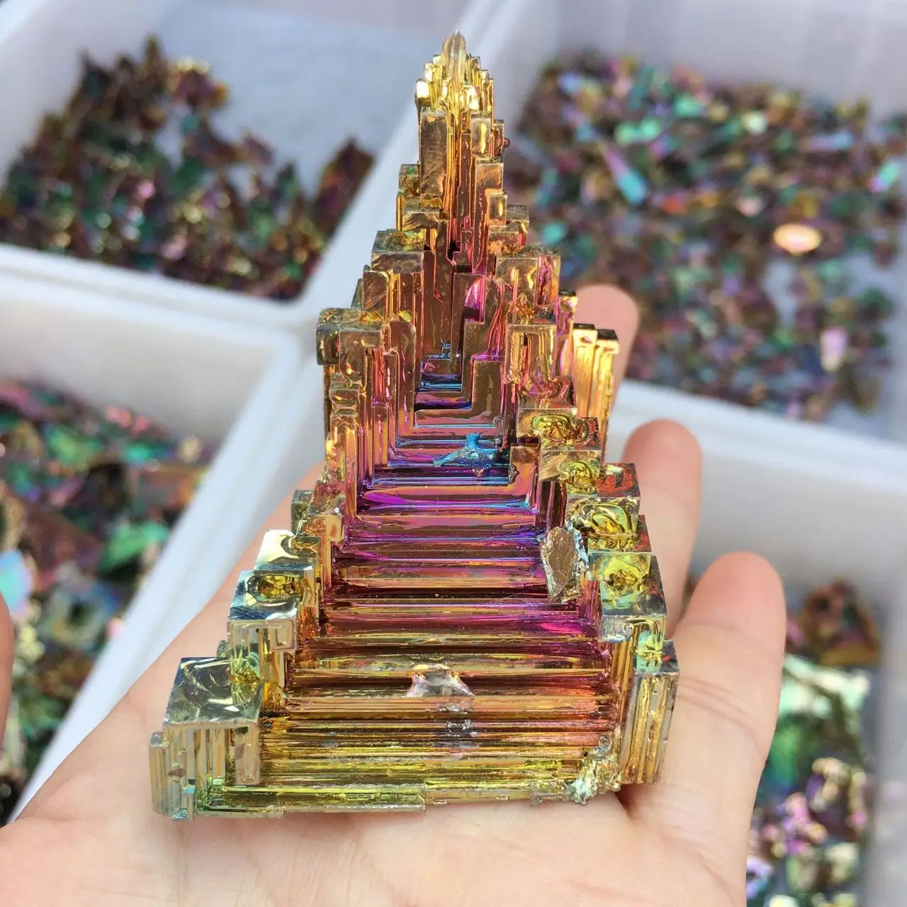 

Bismuth natural stone decoration Bismuth colorful Metal Beautiful Natural Antimony ore specimen for collection