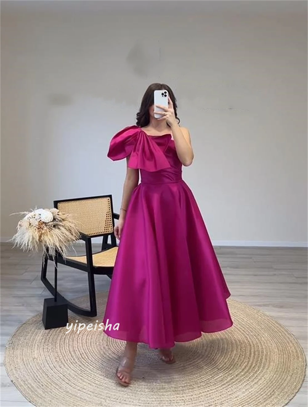 Ballkleid Saudi-Arabien Abschluss ball Satin Falte Cocktail Party Ballkleid Ein-Schulter-maßge schneiderte Anlass Kleid Midi-Kleider