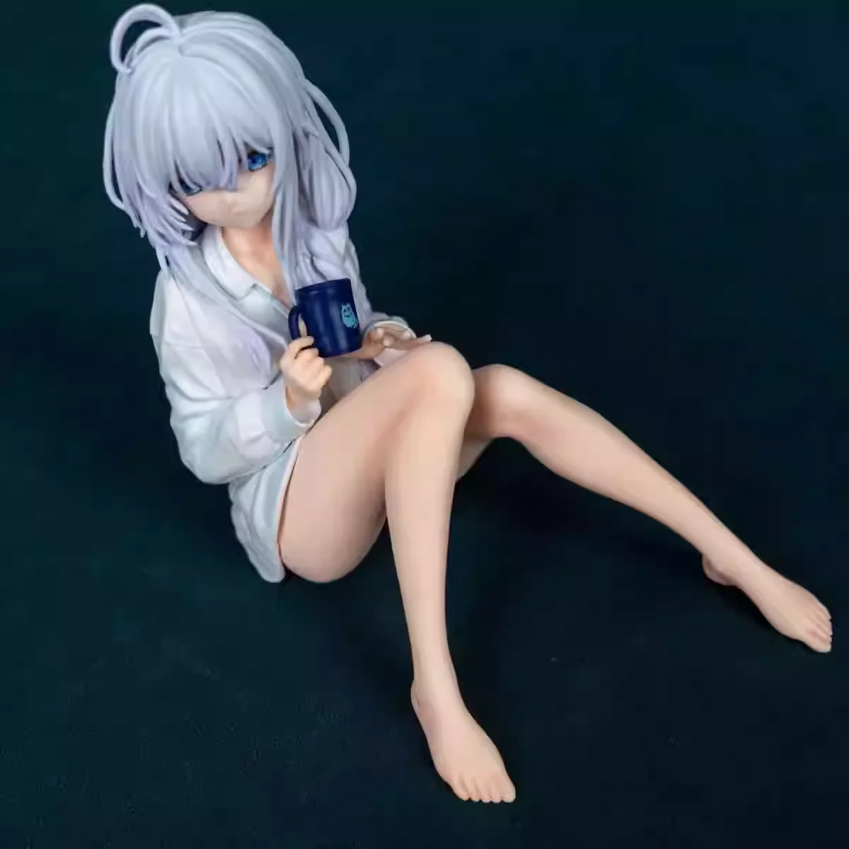 在庫あり魔女の旅々イレーナイレナフィギュア漫画美少女装飾品アクションフィギュアコレクションギフト用ギフト