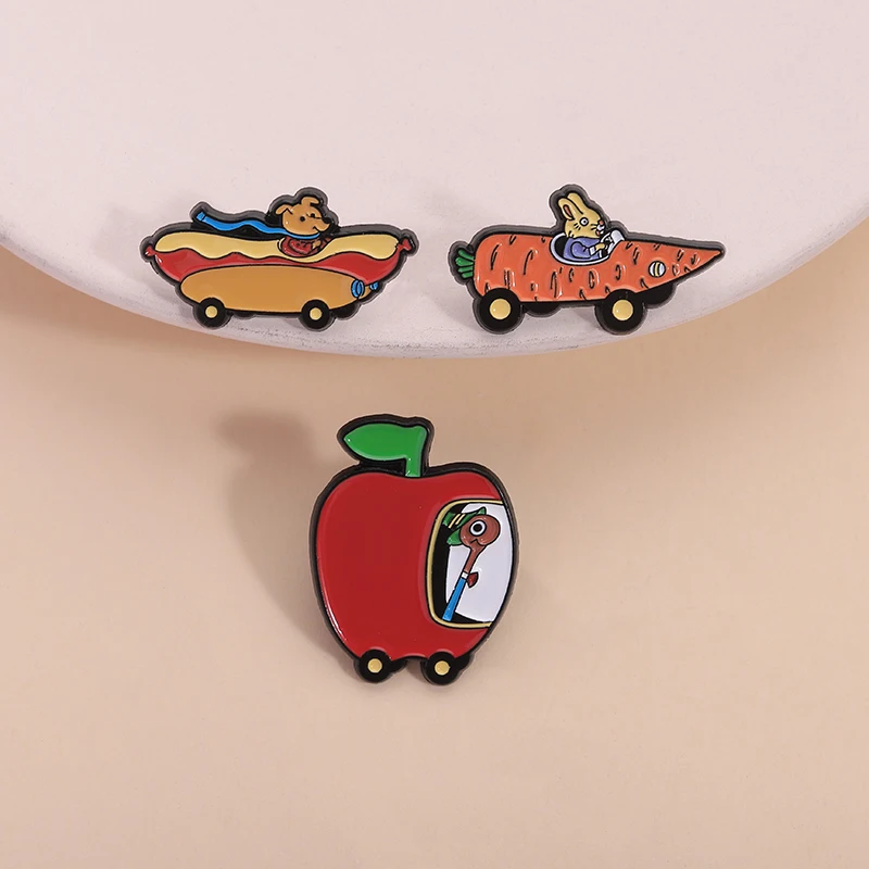 

Apple Carrot Hot Dog Shaped Car Enamel Pin Children'S Cartoon Program Character Brooch Lapel Metal Badge Jewelry Accessory Gift
