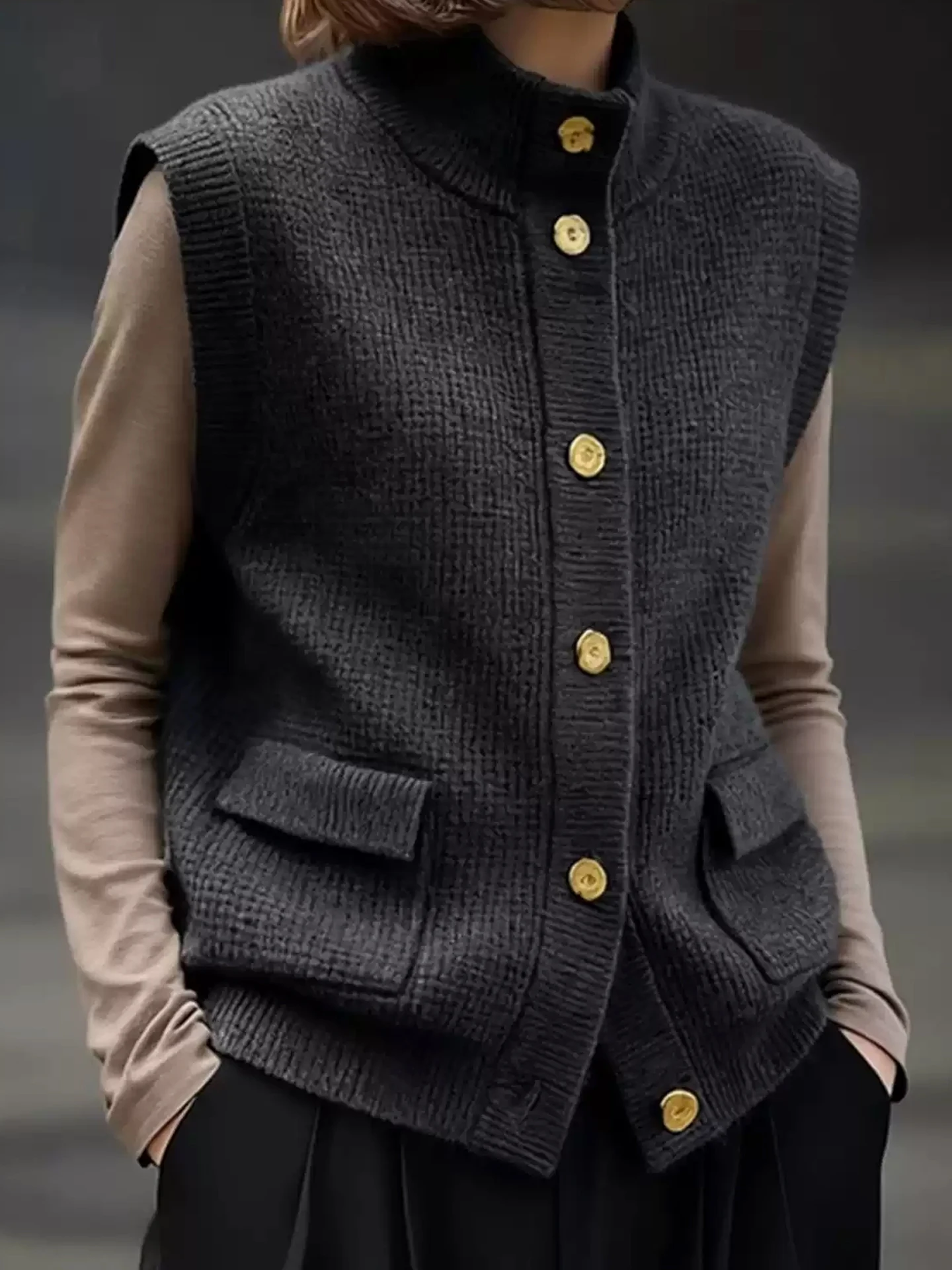 เสื้อกั๊กถักแฟชั่นอเนกประสงค์สำหรับเดินทาง ดีไซน์กระดุมเดี่ยว รุ่น Svel 2025 ฤดูหนาวใหม่ ทรงเข้ารูปเล็ก รุ่น Cro ular