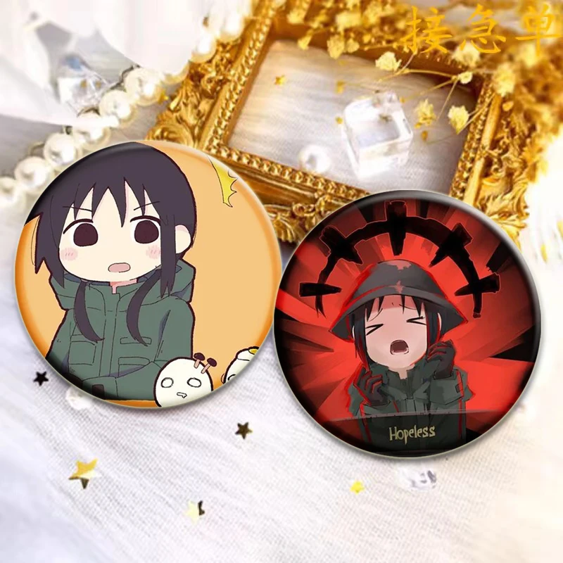 Girls Last Tour Anime Pins Shoujo Shuumatsu Ryokou Cartoon Brooches Yuuri Chito Round DIY Creative Badge Accessories Gifts