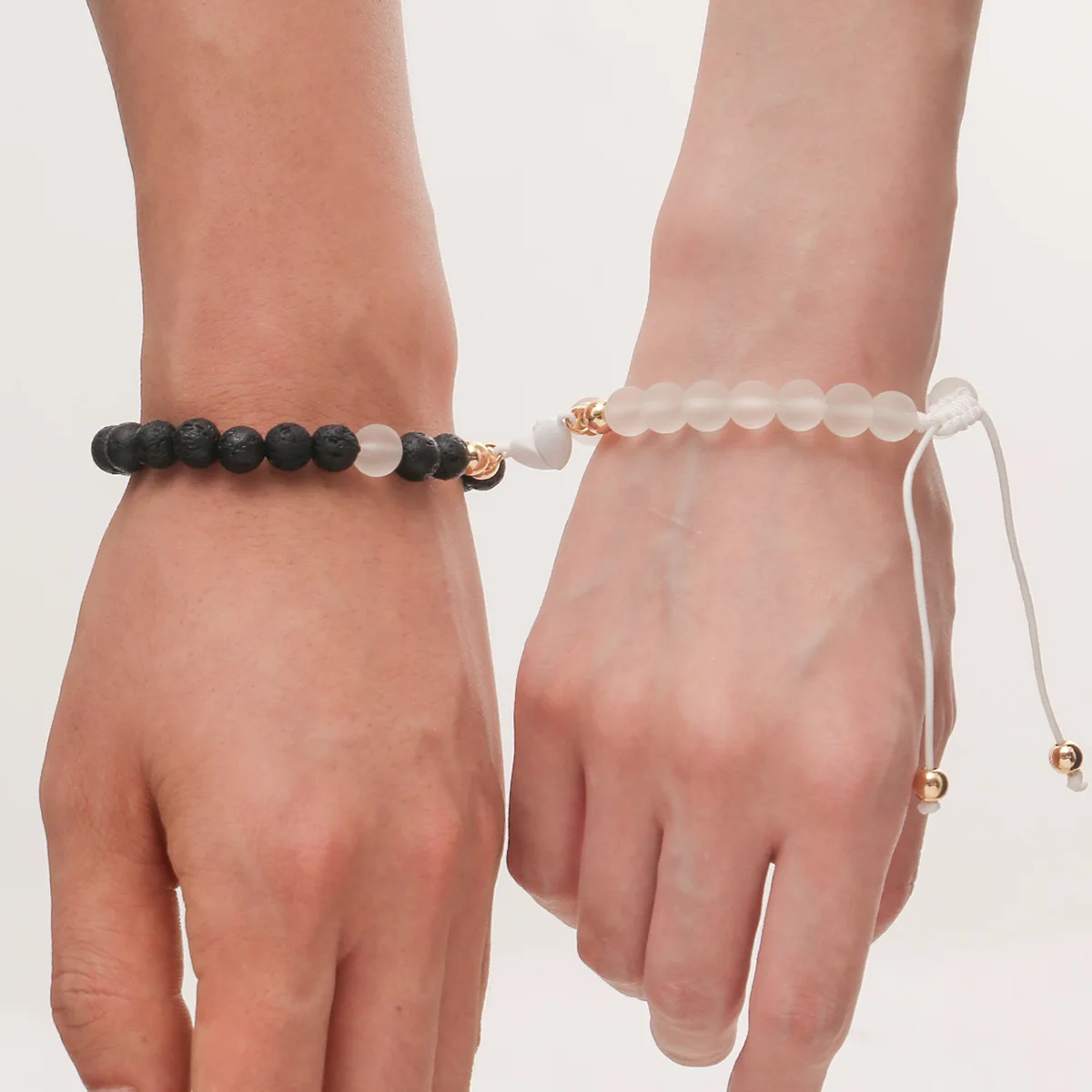 

2Pcs/Set Black White Braided Couple Bracelet for Boyfriend Girlfriend Love Bracelets Gifts For Valentine's Day Anniversary gift