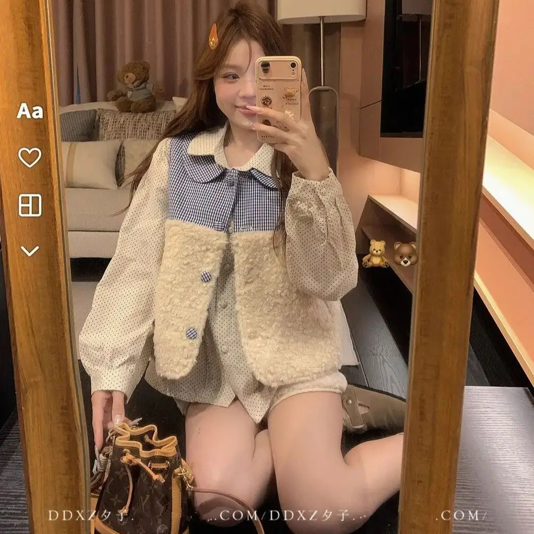 

Japan Cute Contrast Color Stitching Imitation Lamb Wool Doll Lapel Vest 2025 Autumn And Winter New Style