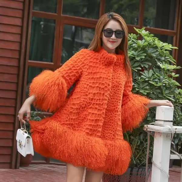 Donne in stile europeo Mongolia Manica e orlo in pelliccia di pecora capispalla larghi da donna Cappotto in vera pelliccia di coniglio maniche a 3/4 Nuova giacca di pelliccia