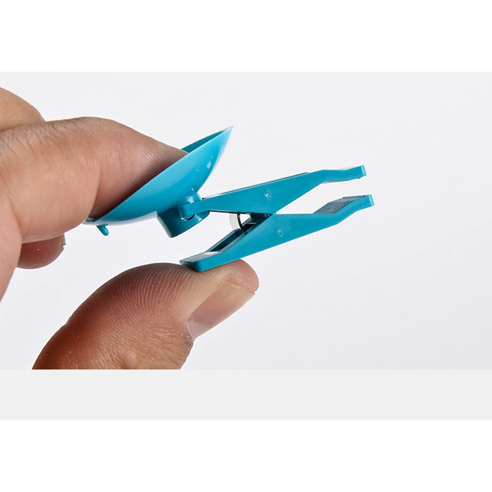 

Зажим для внутреннего окна автомобиля, черный зажим на присоске, пластиковая присоска, съемный держатель для солнцезащитного козырька, занавески, полотенца, билета