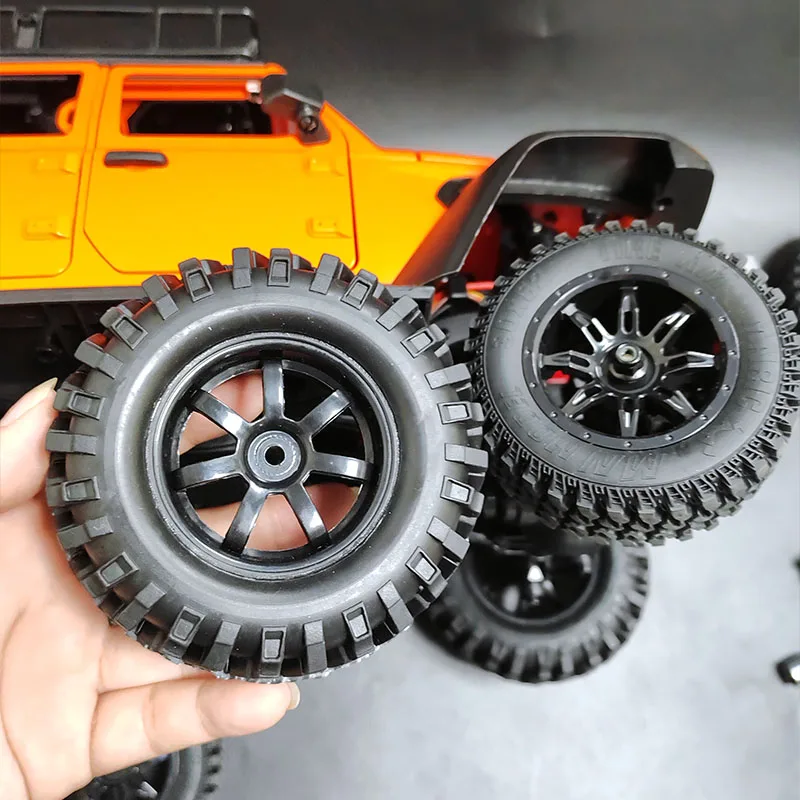 MN MN128 MN86 Wrangler Babos G500 RC Car Spare Parts Upgrade Modified 1.9 Inch 96mm Climbing Car Wheel Skin + Hub + Sponge Liner