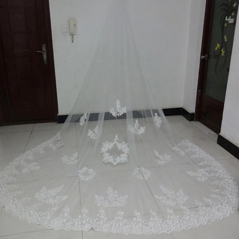 

Luxury 3 Meters Full Edge with Lace Bling One Layer Long Wedding Veil without Comb Ivory Color Bridal Veil