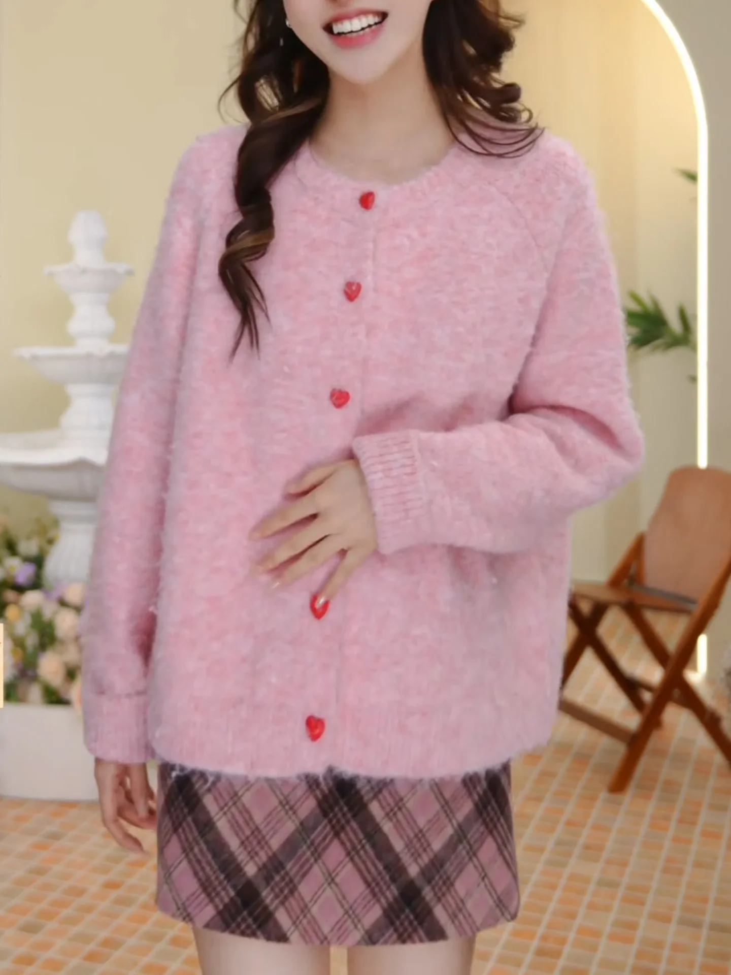 

Корейский вязаный кардиган для женщин, нежно-розовый, с длинными рукавами, с сердечками, повседневный, мягкий, теплый, для города, с функцией подогрева