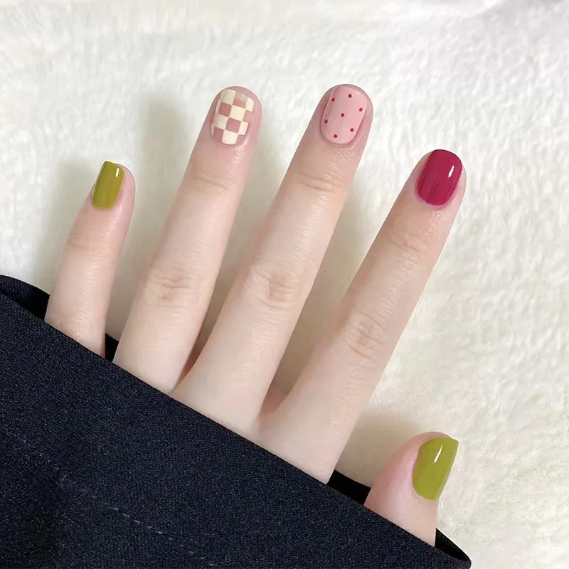 Short Rainbow Soft Candy Jump Color Wave Dot Checkerboard Wear Nail Product Removable Ultra Thin Women False Nail Sheet