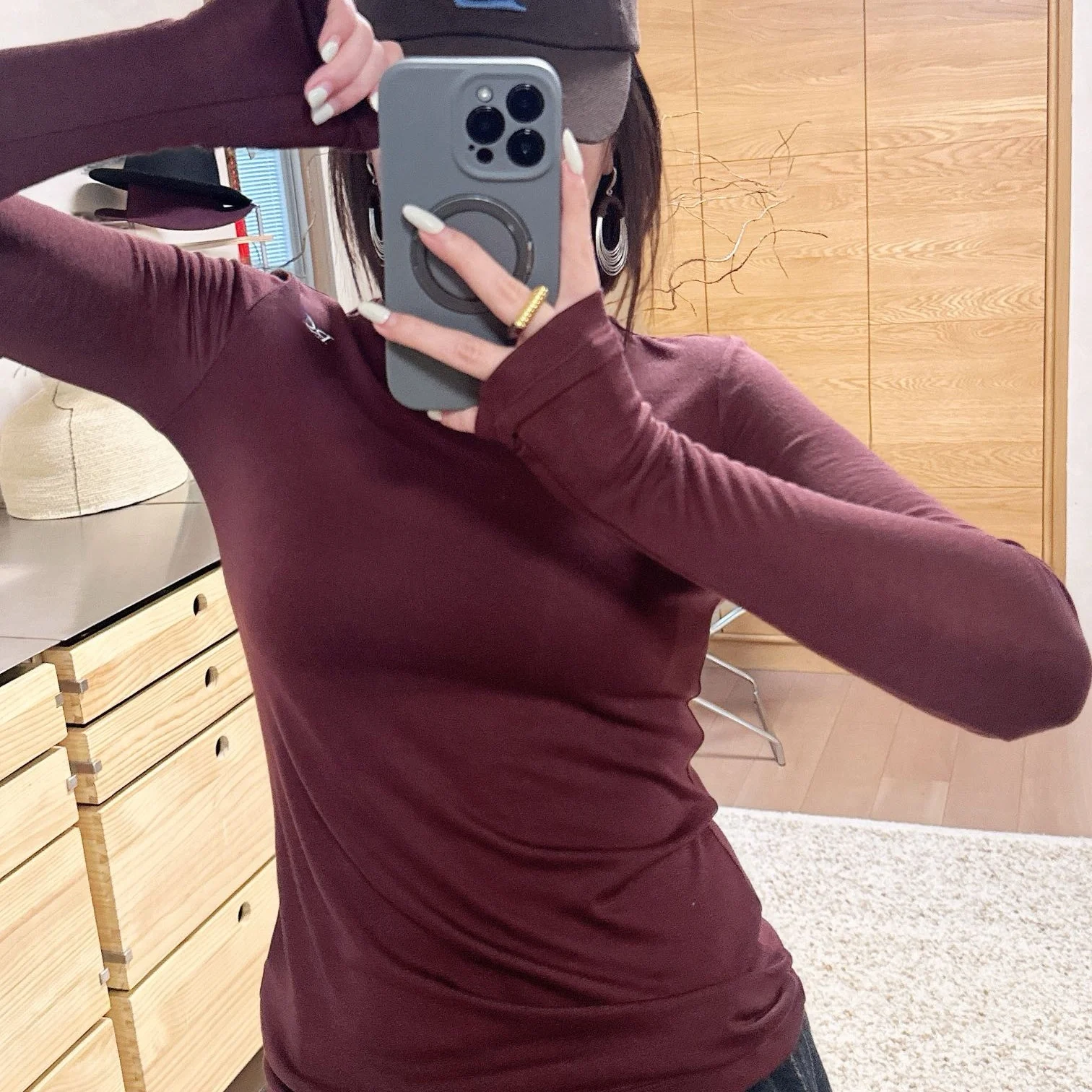 Fashionable Simple Style Long Sleeve T-Shirt Soft Skin-friendly Slim Fit Transparent Ladies Top Elegant Base Layer Tee