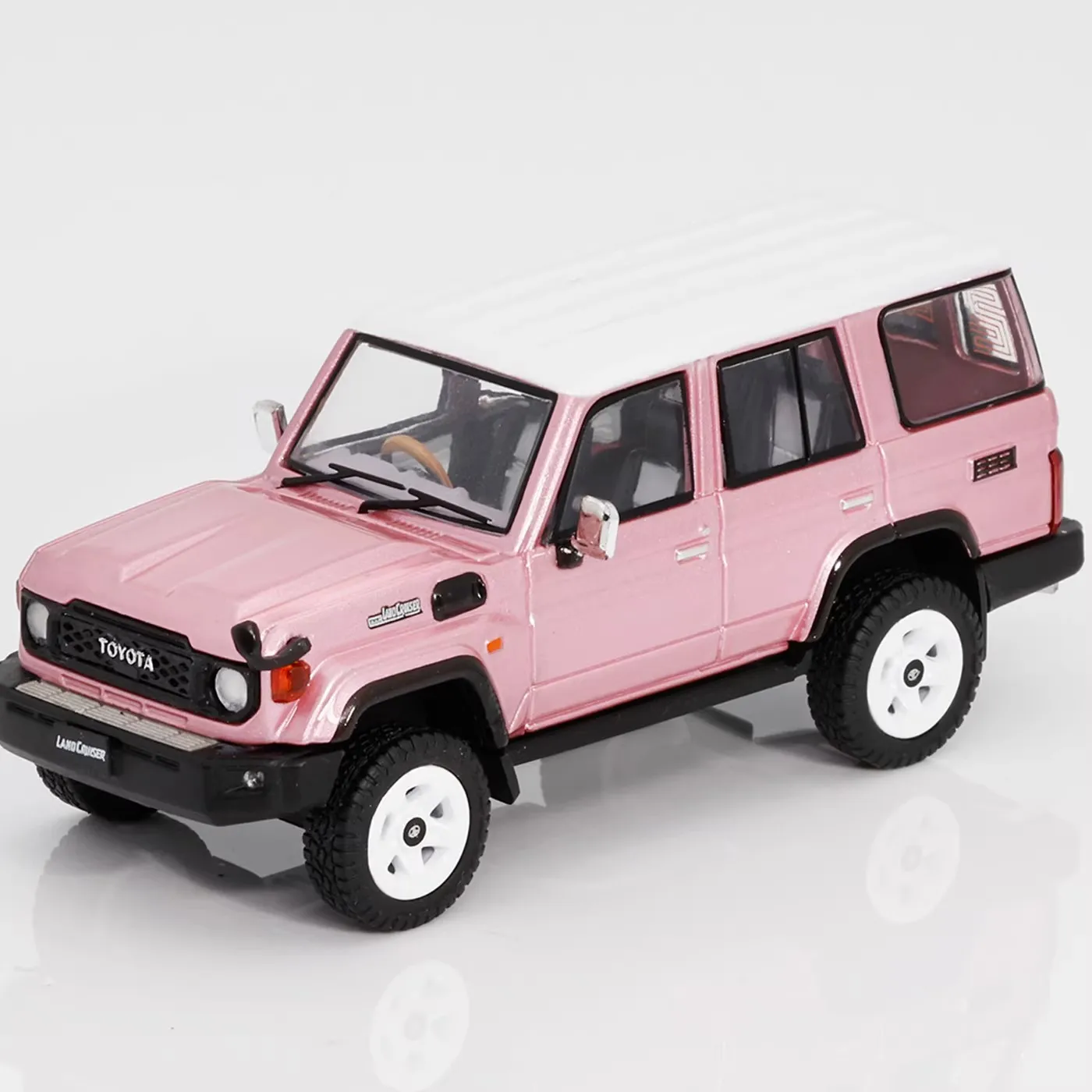 GCD Toyota Land Cruiser LC70 LC76 SUV 1:64 Hoogdetail Realistische Simulatie Die-cast Alloy Collectible Schaalmodel Auto Perfect Cadeau