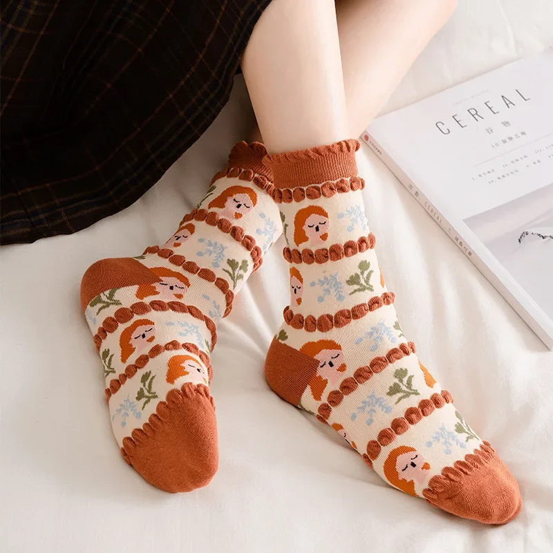 Spring and Summer Women Socks All-match Brown Cartoon Pattern Popular Middle Tube Socks Retro Fashion Sweet Style Cotton Socks