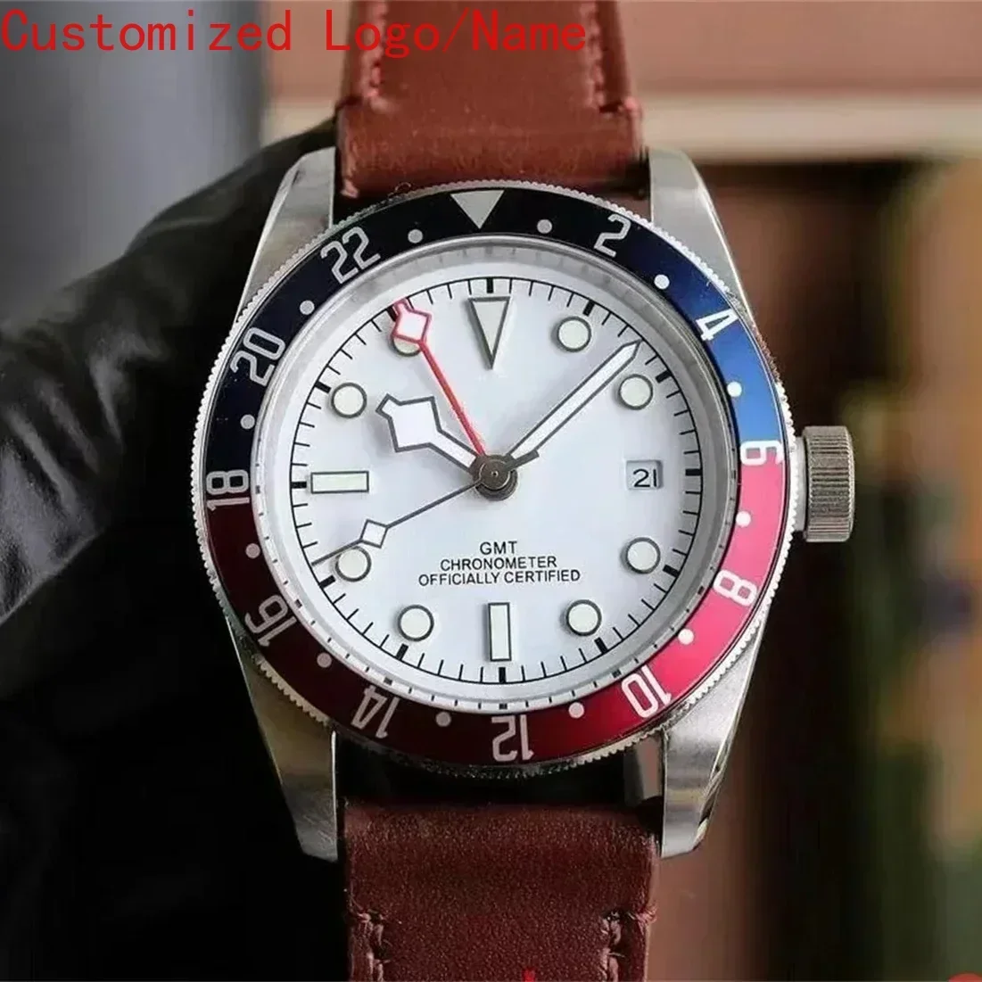 ساعة ميكانيكية أوتوماتيكية للرجال بتوقيت جرينتش مضيئة من الفولاذ المقاوم للصدأ باللون الأسود والأبيض ساعات من الجلد والسيراميك والياقوت حسب الطلب