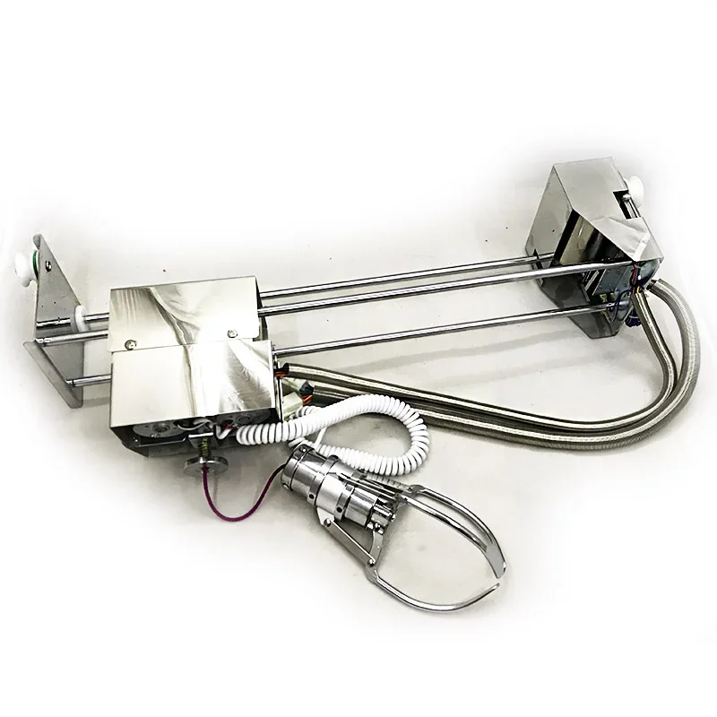 fee Coin-operated arcade machine and accessory claw