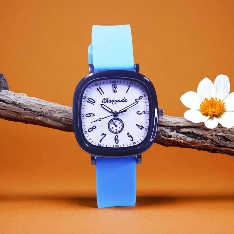 

Детские модные простые цифровые часы с квадратным циферблатом для мальчиков и девочек, силиконовый ремешок, праздничные часы в подарок на Хэллоуин, 7 цветов