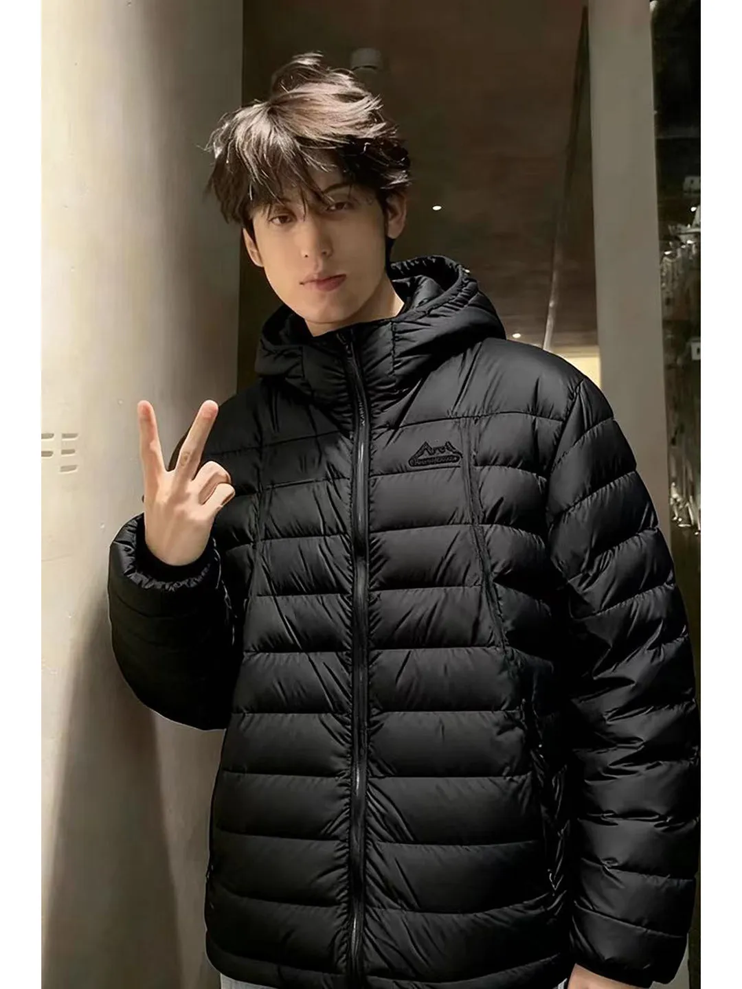 

Cleanfit Lightweight down Cotton Jaet Hooded Stand Collar Women's Winter Coat Warmth Cold Proof Outerwear Slim Fit Coat