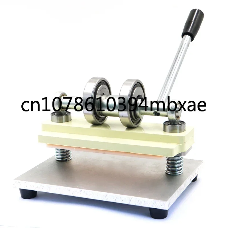 

Manual Die-Cutting Machine Customization Of Cutter Die For Small Press Cloth Cutting Hanger Cutting Leather Knife Die Stamping