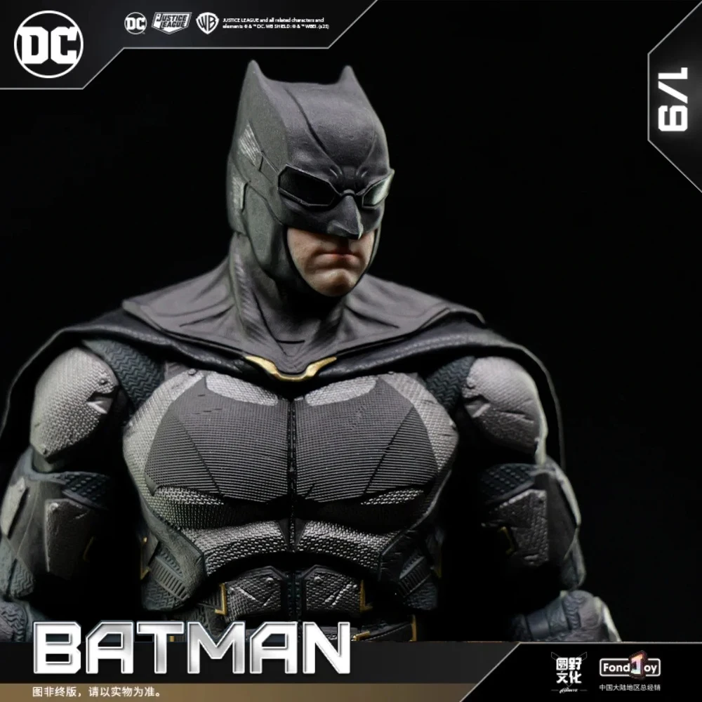 

В наличии Тактический костюм Бэтмена Fondjoy 1/9, фигурка Зака Снайдерской Лиги Справедливости, фигурки Бэтмена, комиксы, фигурки героев из ПВХ