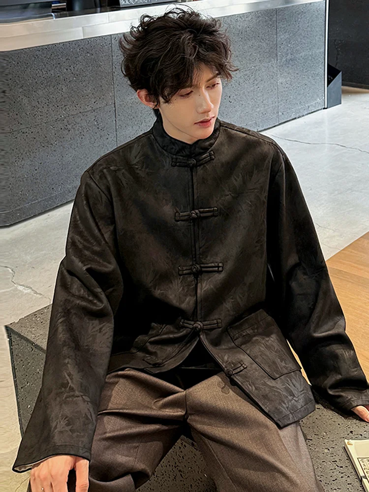 

Новая мужская замшевая куртка в китайском стиле, осенняя, модная, с воротником-стойкой, декорированная пуговицами, повседневная, свободного кроя, из полиэфирного волокна