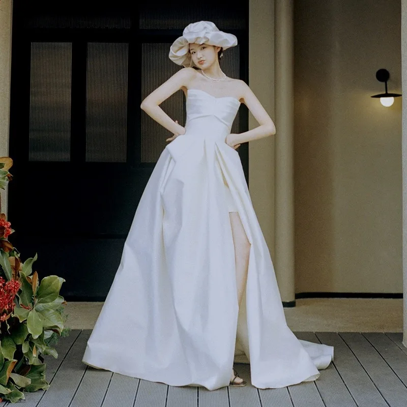 パーティー フォーマルシーン マッチライト ウェディングドレス 花嫁の気質 高級チューブサテン シンプルで証明書を取得 旅行