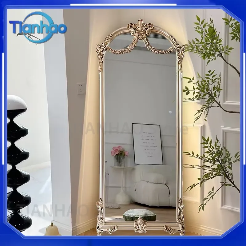 Full-Length Mirror for European Retro Style Carved Wall-Mounted Floor-to-Ceiling French Cloakroom Fitting Mirror