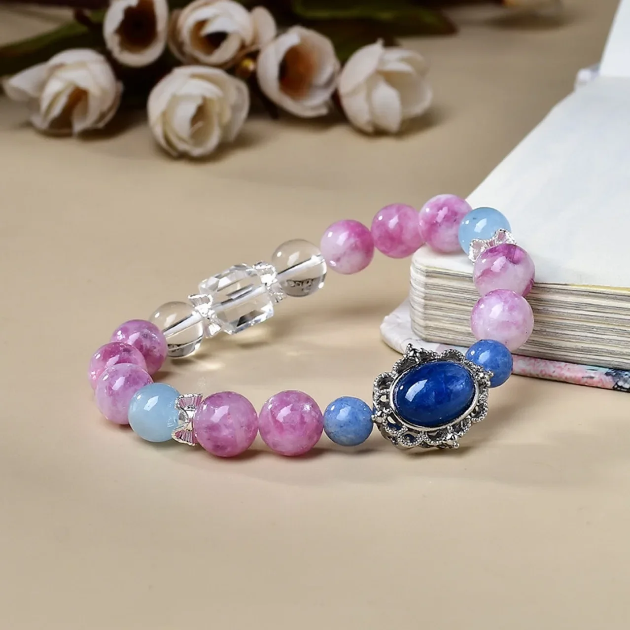 

Natural Grandmother Crystal Aquamarine White Crystal Bracelet Women's Light Luxury Fashion Lucky Bracelet, Gift