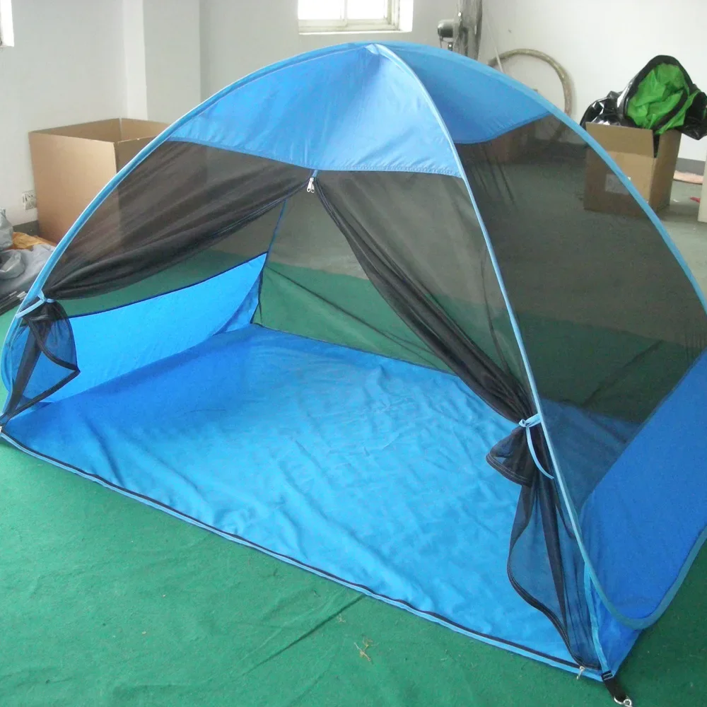 Outdoor folding mosquito nets, single and double mosquito nets on the rooftop, living room and office on duty, laying mosquito n