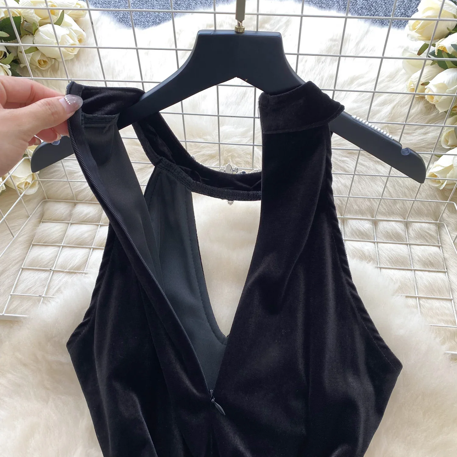 Chic Sleeveless Rhine Stone Hollow Out Halter Velvet Dress Slim High Waist Evening Party Women Ceremonial Hip Wrap Dress