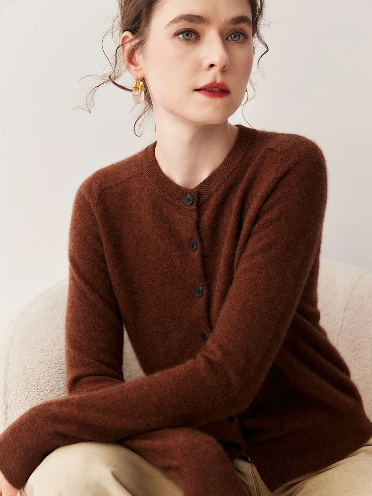 

MEETCC Women's 100% Cashmere O Neck Cardigan Buttoned Fashion Comfortable Knitwear Autumn Winter Clothing Light Luxury Tops