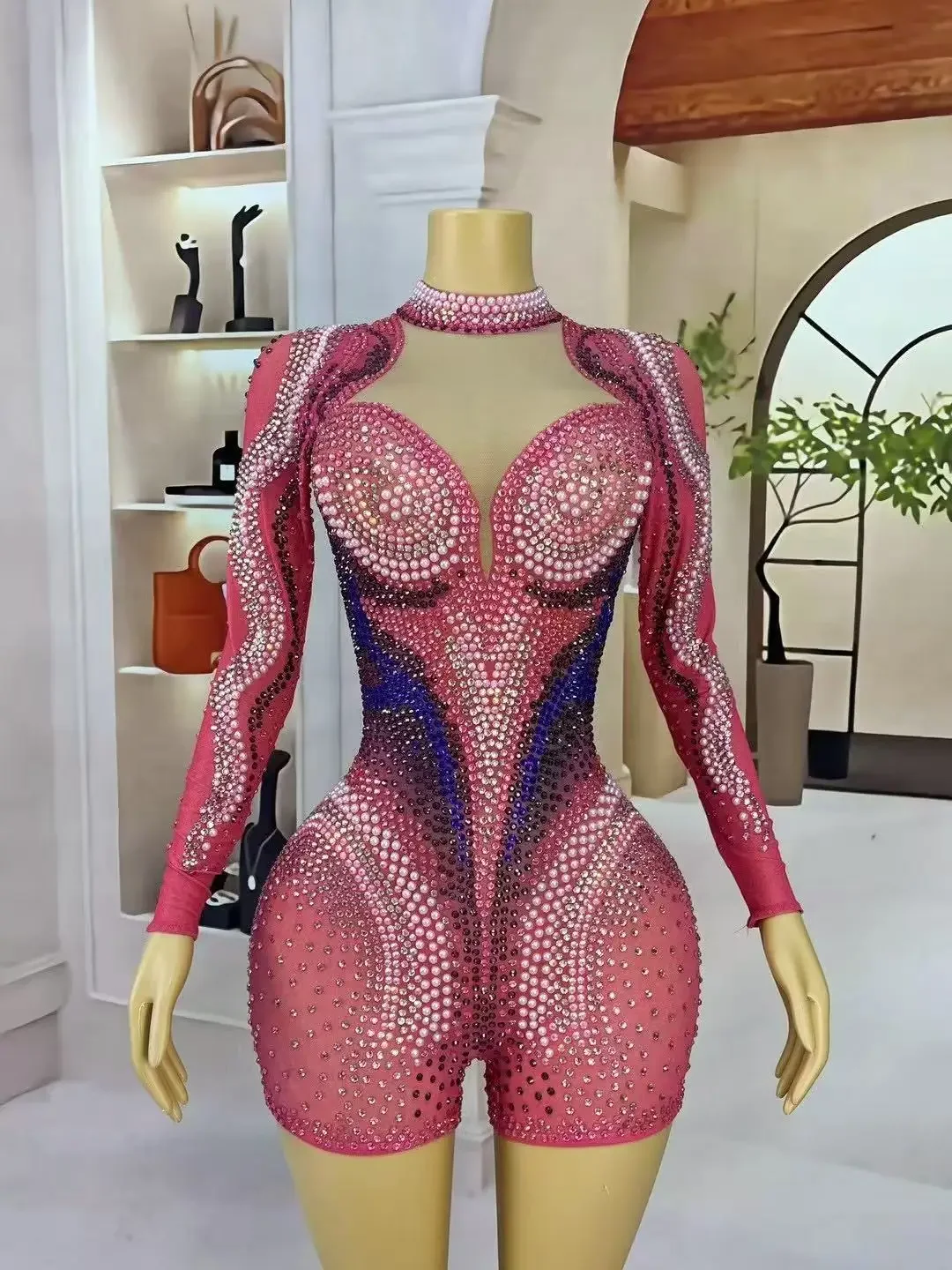 Seksowne błyszczące pełne cyrkonie Specjalne występy sceniczne Różowy trykot Zespół taneczny Impreza Świętuj pokaz Noszycie przezroczystych body