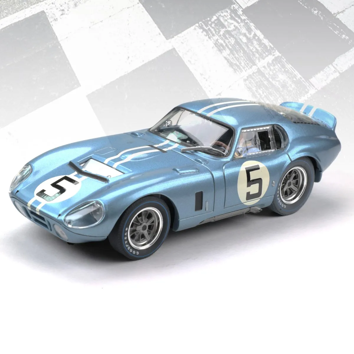 Revell/Monogram Slot Car 1:32 Model Racing 08351 Shelby Cobra Daytona Coupe Le Mans´64 No.5 / 08352 Daytona Coupe Daytona´65