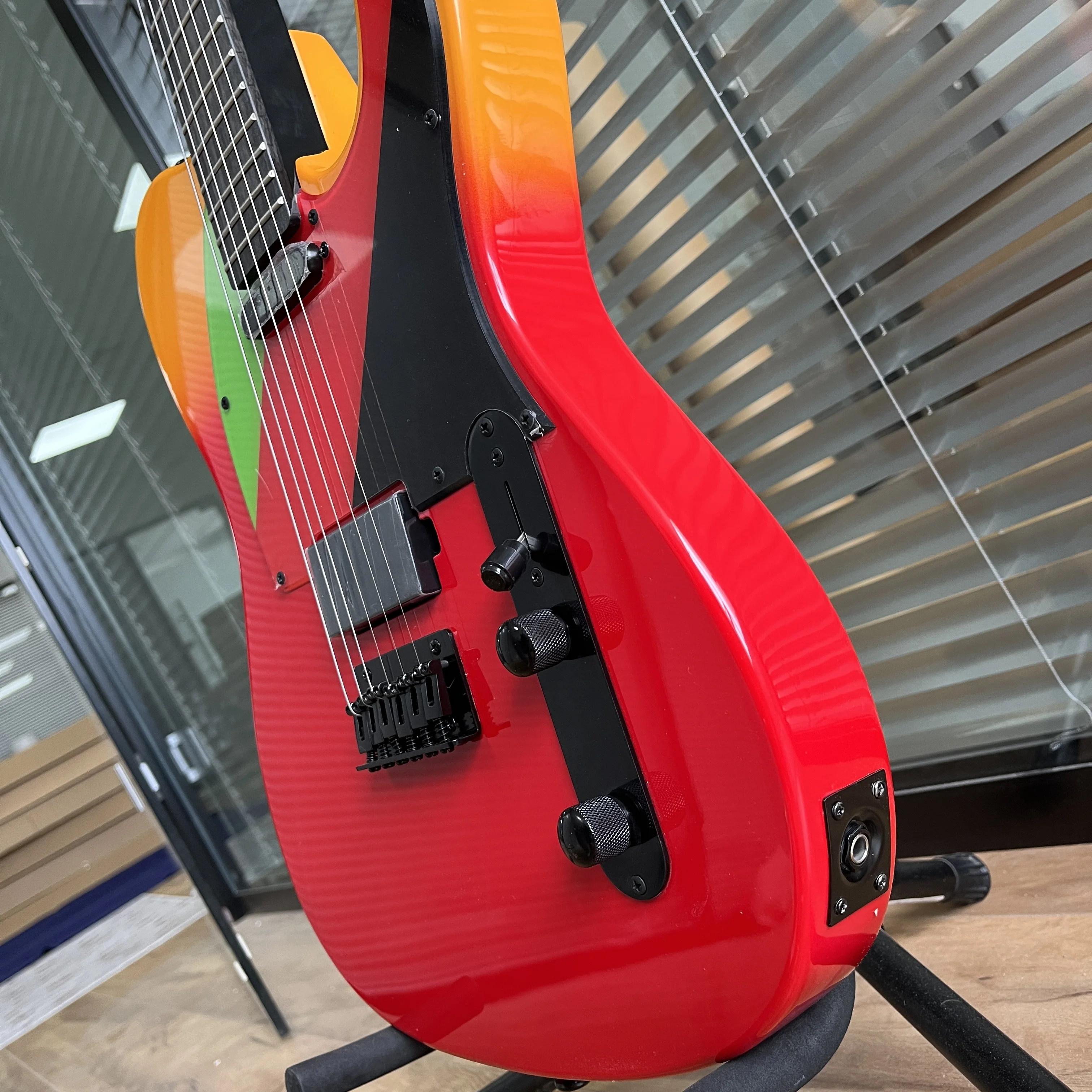 

US Warehouse Rasta Color Electric Guitar Red-Yellow-Orange Gradient Mahogany Body Electric Guitar-Themed Gift Free Shipping