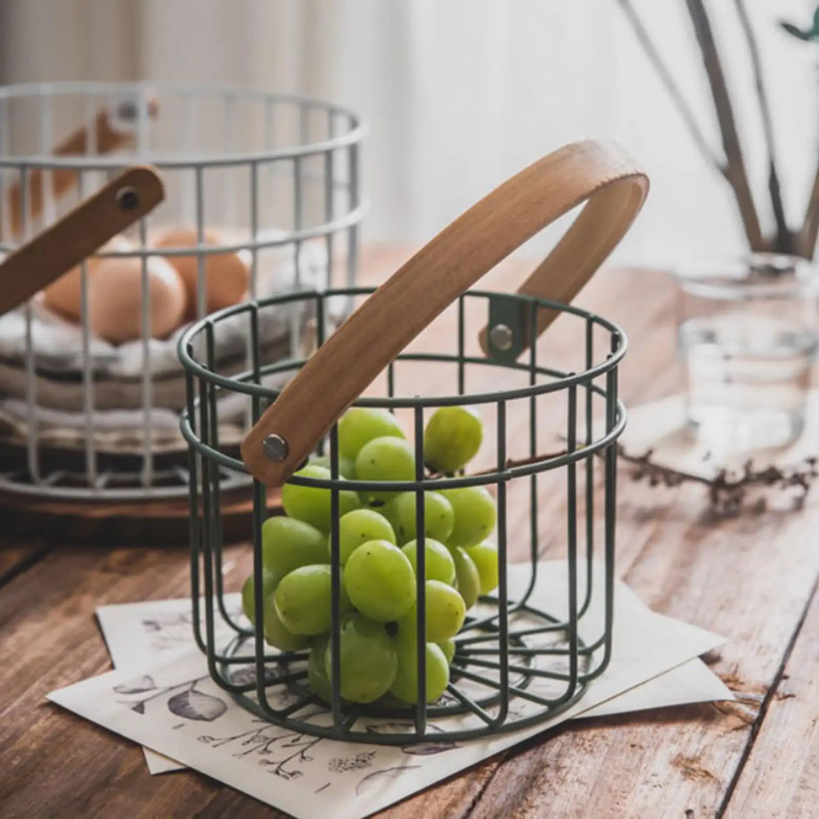 Chicken Wire Egg Basket Storage,Metal Organizer Container Egg Holder,Egg Storage Basket,Fruit Basket for Home Farmhouse