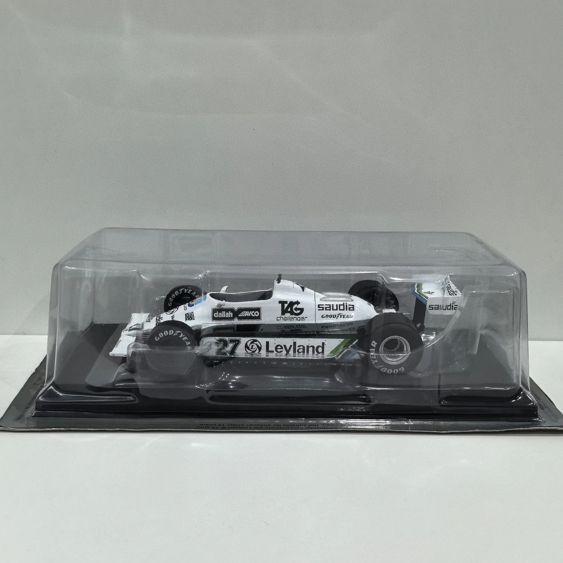 Diecast IXO 1/24 Scale WILLIAMS FW078 # 27 1980 Formula Racing W4 Alloy Car Model view 2