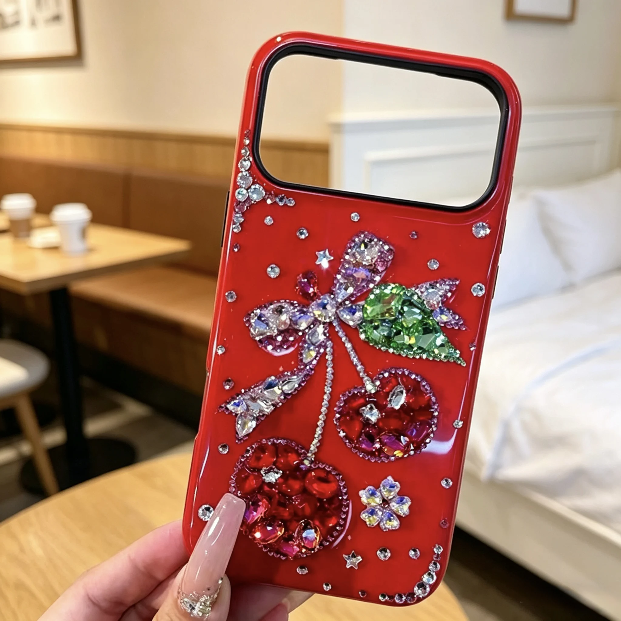 Image 6: Coque de téléphone en strass rouge cerise, compatible avec les téléphones Apple
