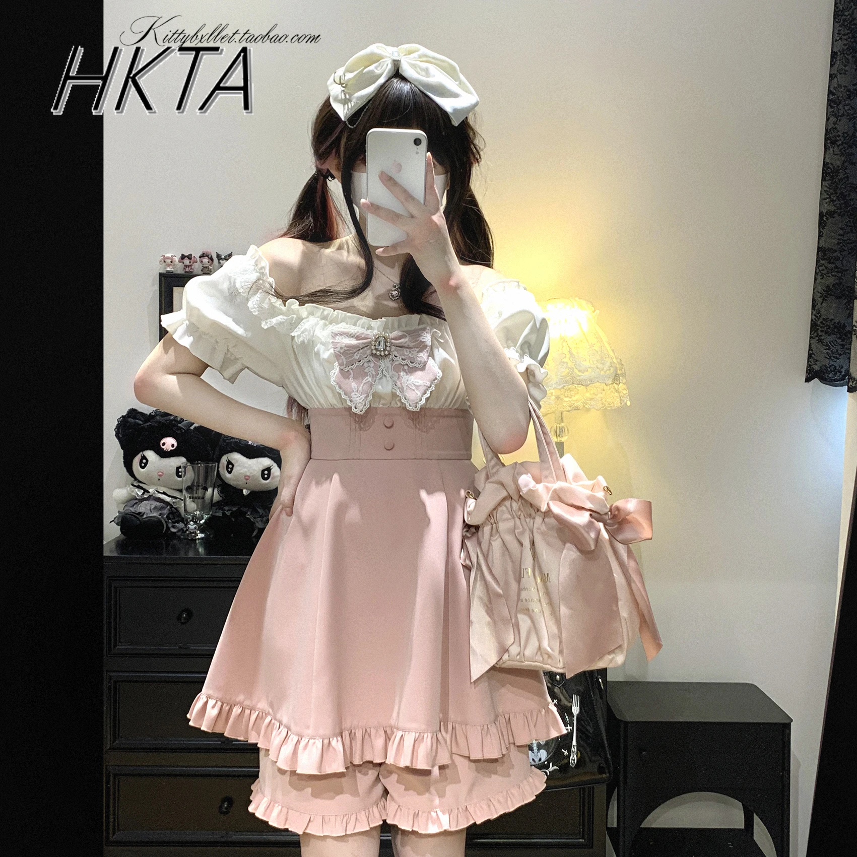 

Japanese Off Shoulder Bubble Short Sleeved Lace Bow Dress Women Mine Tie Sweet Cute Commuter Lace High Waisted Shorts Dress Set