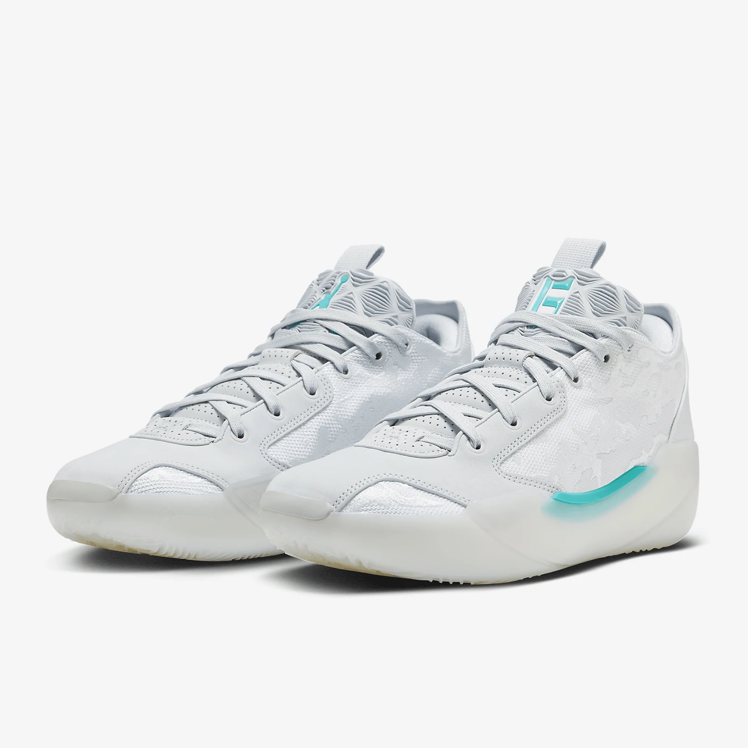 

Официальные мужские баскетбольные кроссовки Nike JORDAN со средним верхом и шнуровкой HF0369-103