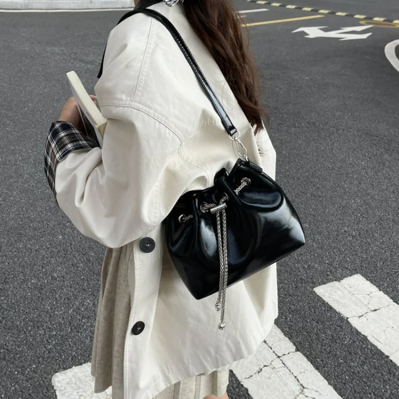 

Famous Designer Elegant Crossbody Handbag Leather Women's Bag Luxury Brand Classic Paris Commuter Daily Vintage Bag