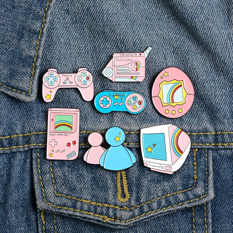 Pink Purple Nostalgic Gashapon Brooches Game Enamel Pins Bag Clothes Lapel Pin Handheld Game Console Badge Jewelry Gift