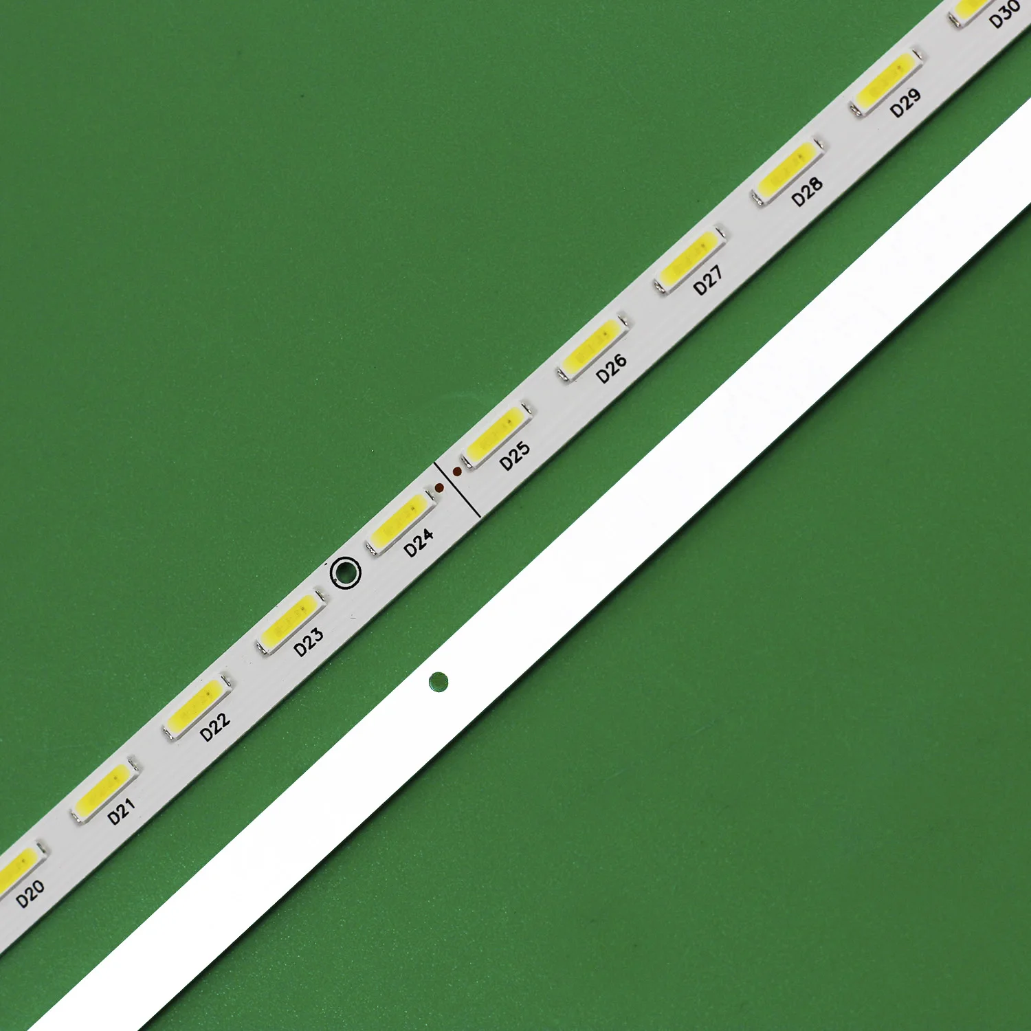 Strisce di retroilluminazione a LED 48 lampade per 50UF830V 50UH635V 50UH630V 50UF8300 50UF8307 V500DJ2-KS5 M0009F1N31A LED50T60U