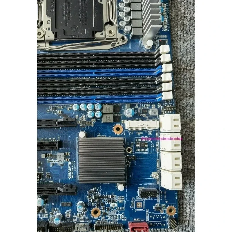 MU70-SU0 X99 Server…