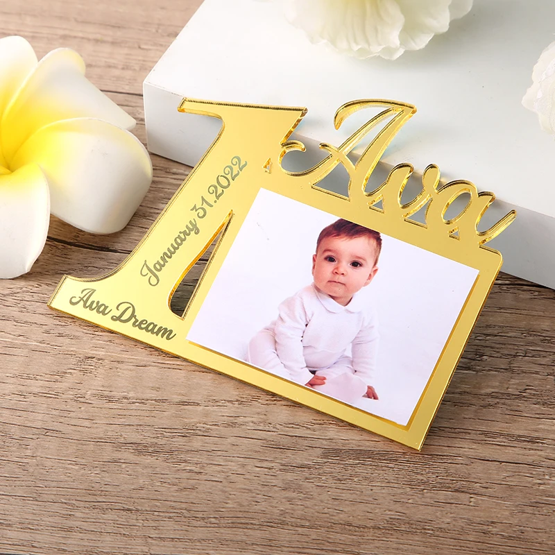 Custom Age Frame Birthday Photo Favors,Baptism Party Frame Favors,First Birthday Favors,Baby Picture Frames,Birthday Party Gifts