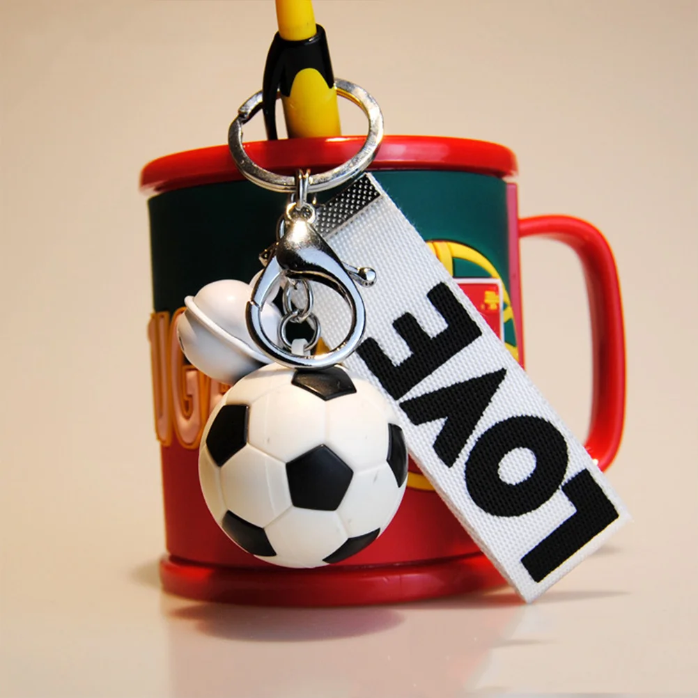 

5Pcs Football Sports Keychains Soccer Key Rings Wear Resistant Fan Gift Car Bag Charm Black Red Blue Yellow Green