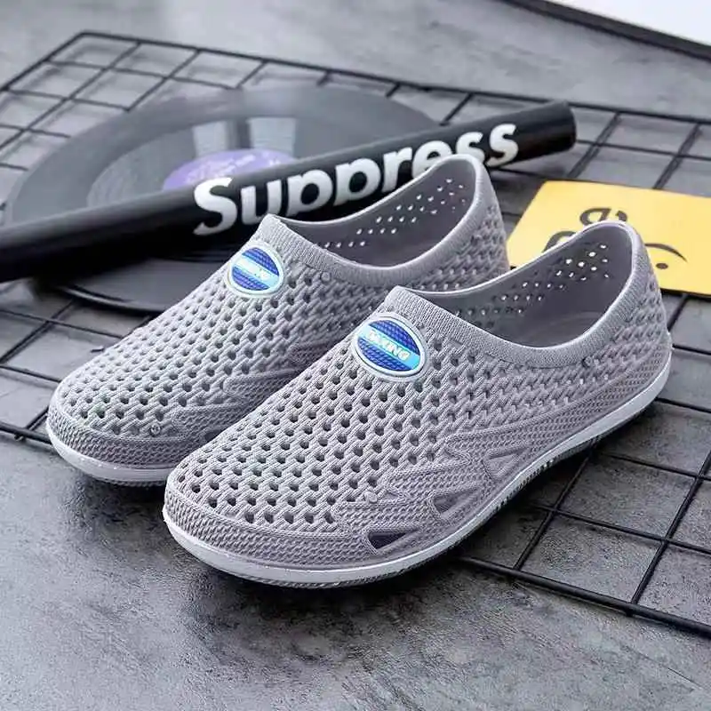 Men's Waterproof Plastic Clog Shoes Summer Open-Toe Sandals Breathable Pig Cage Shape Footwear Sporty Style PVC Material