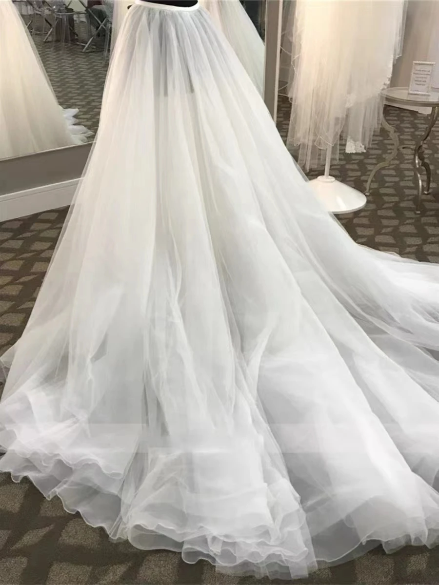 Saia destacável do trem do tule para o casamento, Boho Bridal Overskirt, Vestidos arco removíveis