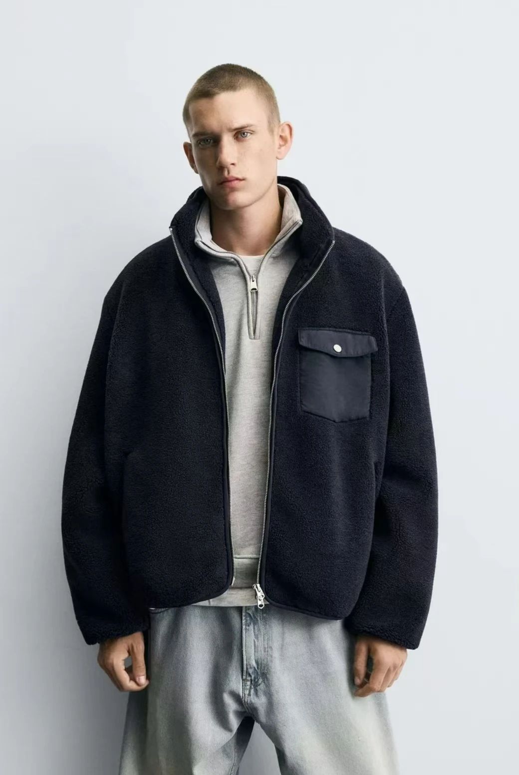 

Новая зимняя мужская куртка из искусственного меха под овчину, модная городская повседневная теплая куртка с длинными рукавами на молнии